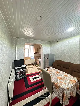 Kirayə verilir 1 otaqlı köhnə tikili 40 m²