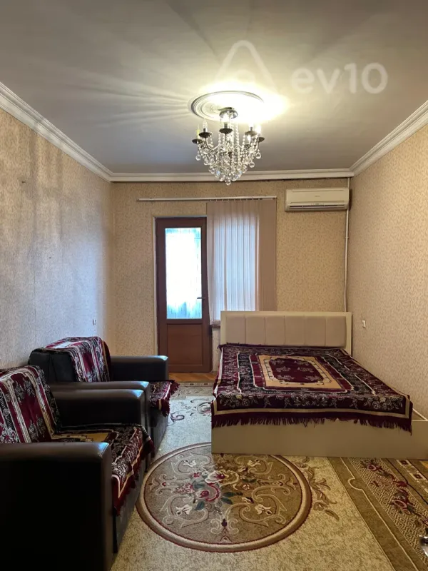 Kirayə verilir 1 otaqlı köhnə tikili 40 m²