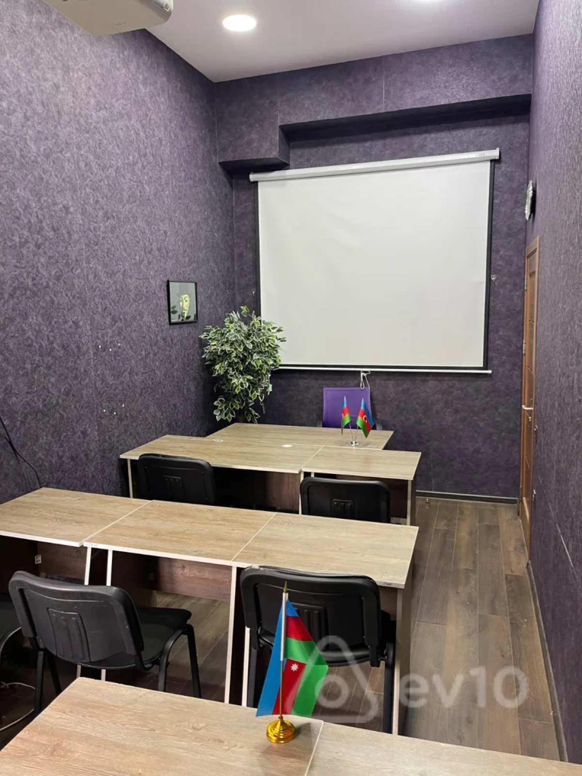 Kirayə verilir mənzil 110 m²