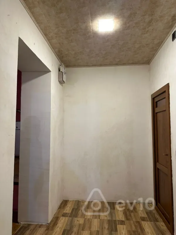 Kirayə verilir 2 otaqlı həyət evi 77 m²