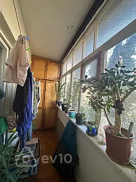 Satılır 2 otaqlı köhnə tikili 58 m²