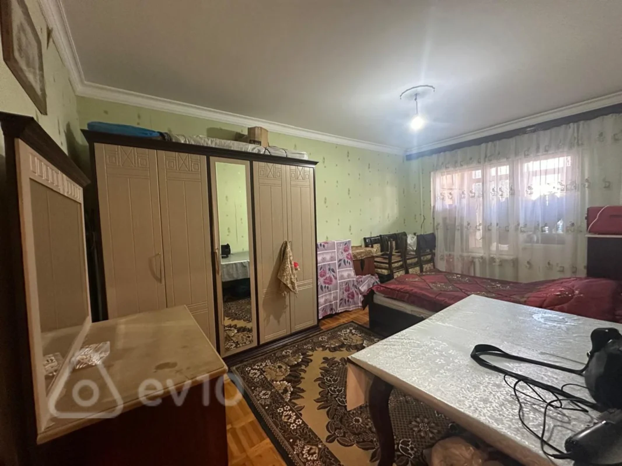 Satılır 2 otaqlı köhnə tikili 58 m²