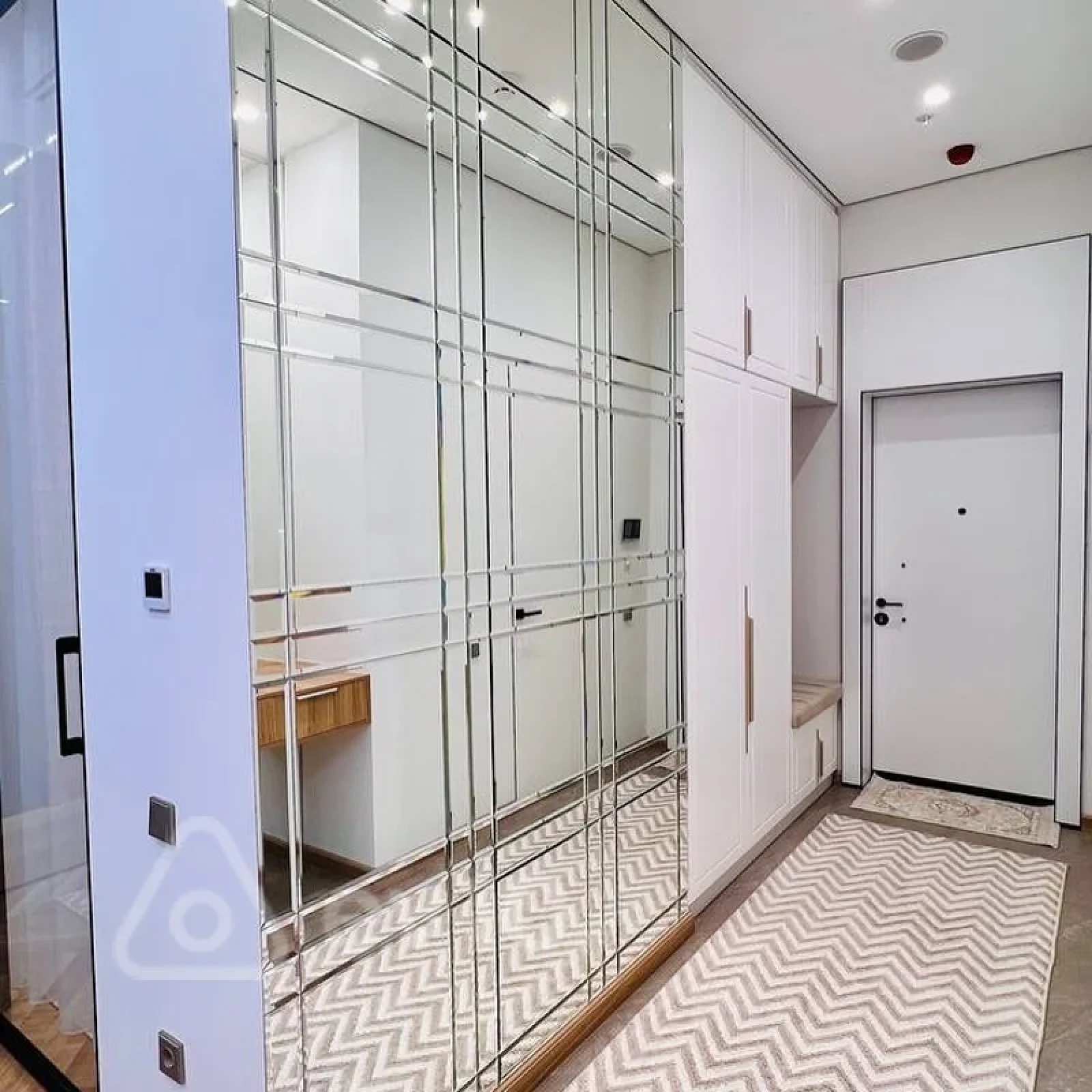 Kirayə verilir 2 otaqlı yeni tikili 65 m²