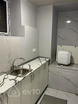 Kirayə verilir mənzil 40 m²