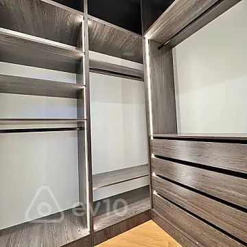 Kirayə verilir 3 otaqlı yeni tikili 115 m²