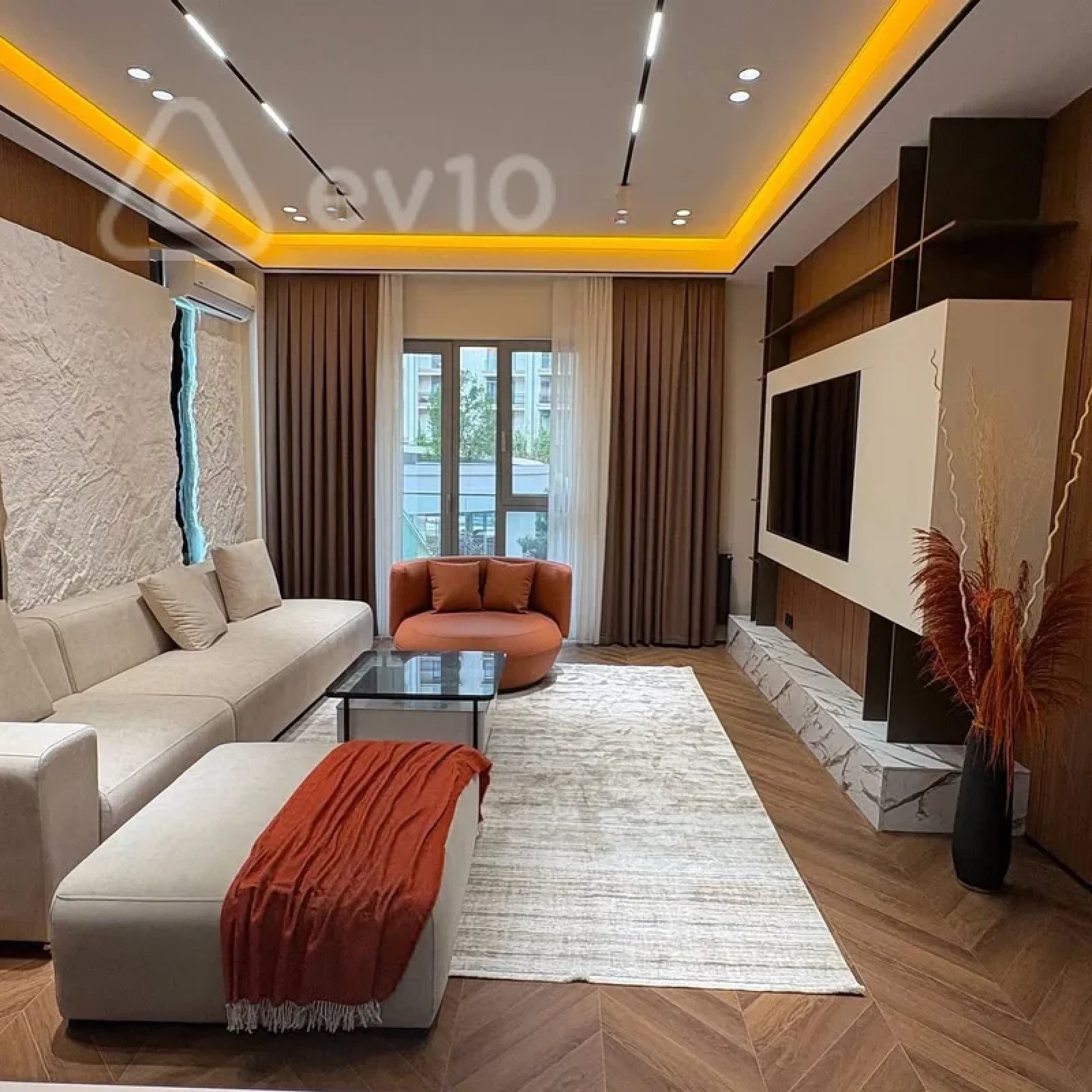 Kirayə verilir 2 otaqlı yeni tikili 70 m²