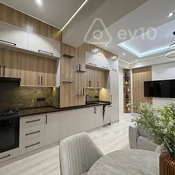 Kirayə verilir 3 otaqlı yeni tikili 80 m²
