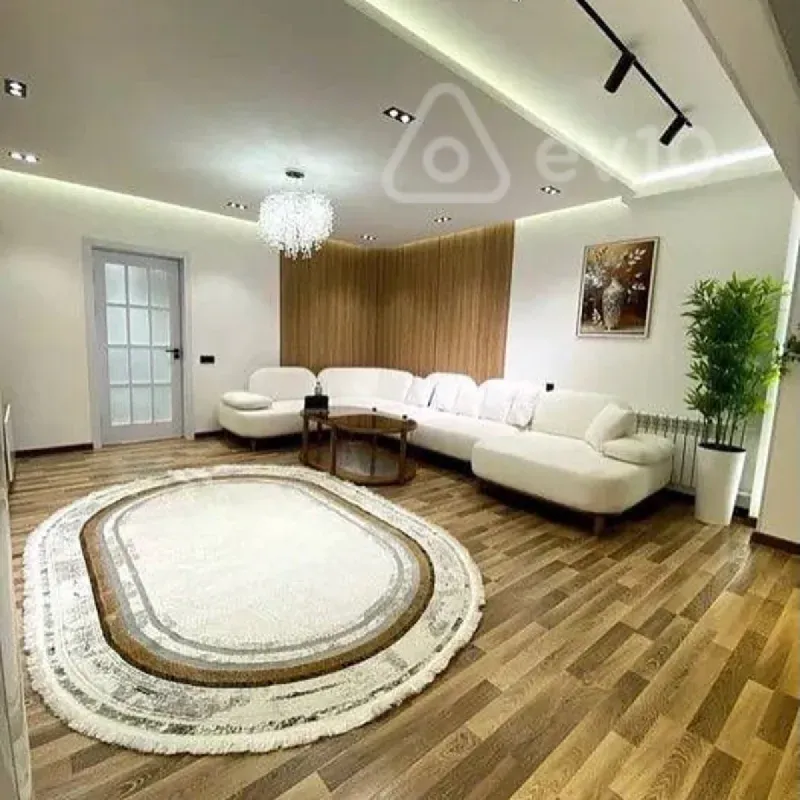 Kirayə verilir 2 otaqlı yeni tikili 80 m²