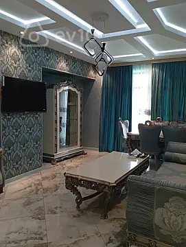 Kirayə verilir 3 otaqlı yeni tikili 120 m²