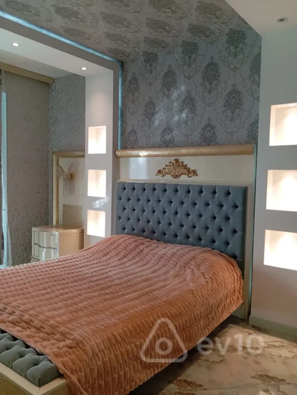 Kirayə verilir 3 otaqlı yeni tikili 120 m²