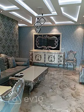 Kirayə verilir 3 otaqlı yeni tikili 120 m²