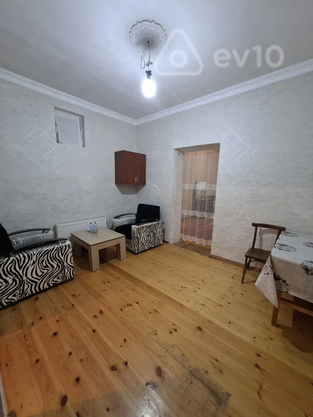 Kirayə verilir 2 otaqlı həyət evi 60 m²