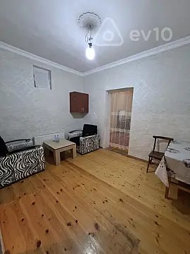 Kirayə verilir 2 otaqlı həyət evi 60 m²