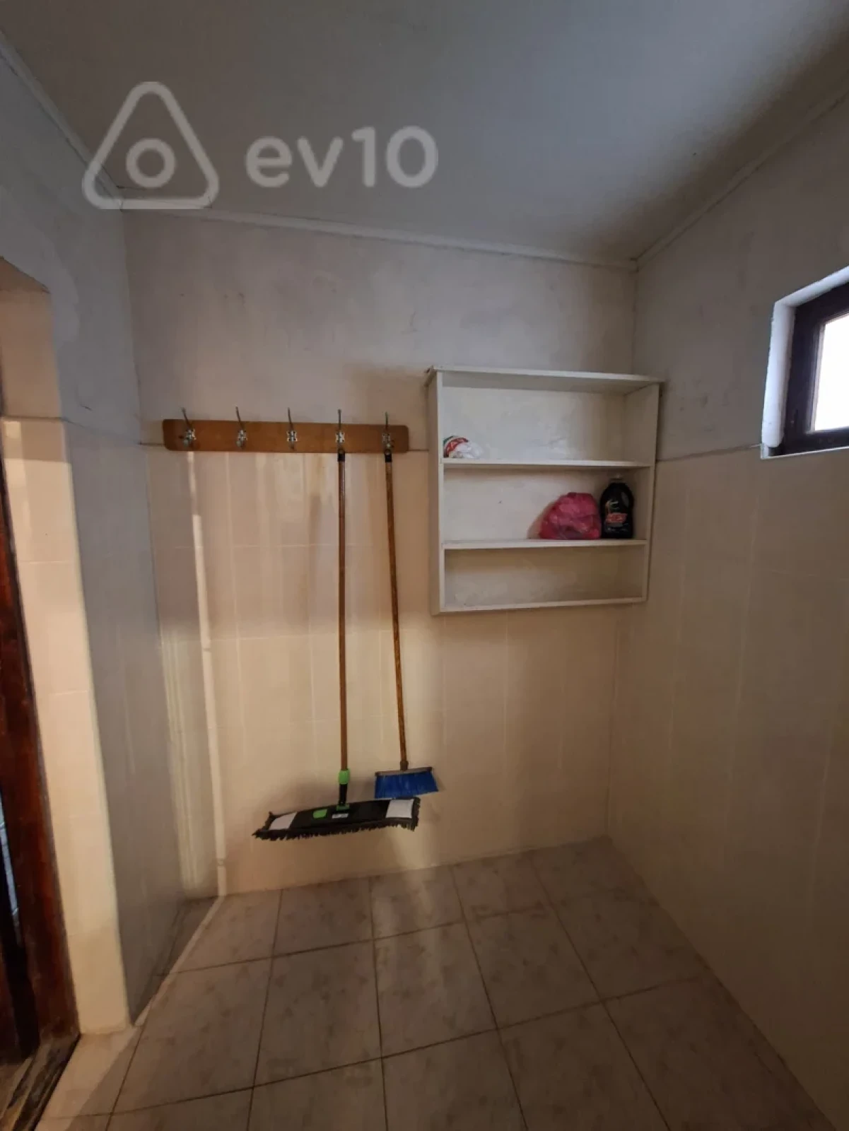 Kirayə verilir 2 otaqlı həyət evi 60 m²