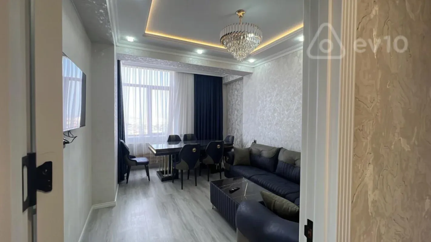 Kirayə verilir 2 otaqlı yeni tikili 67 m²