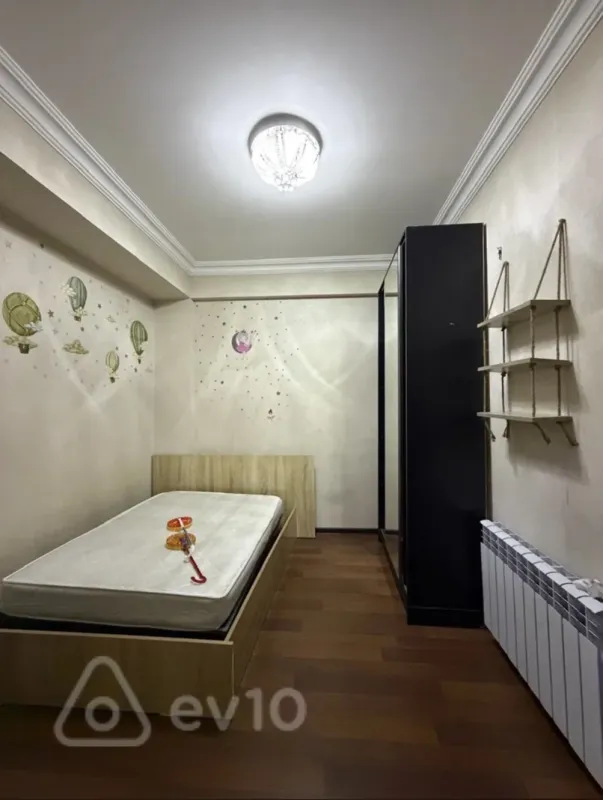 Kirayə verilir 3 otaqlı yeni tikili 72 m²