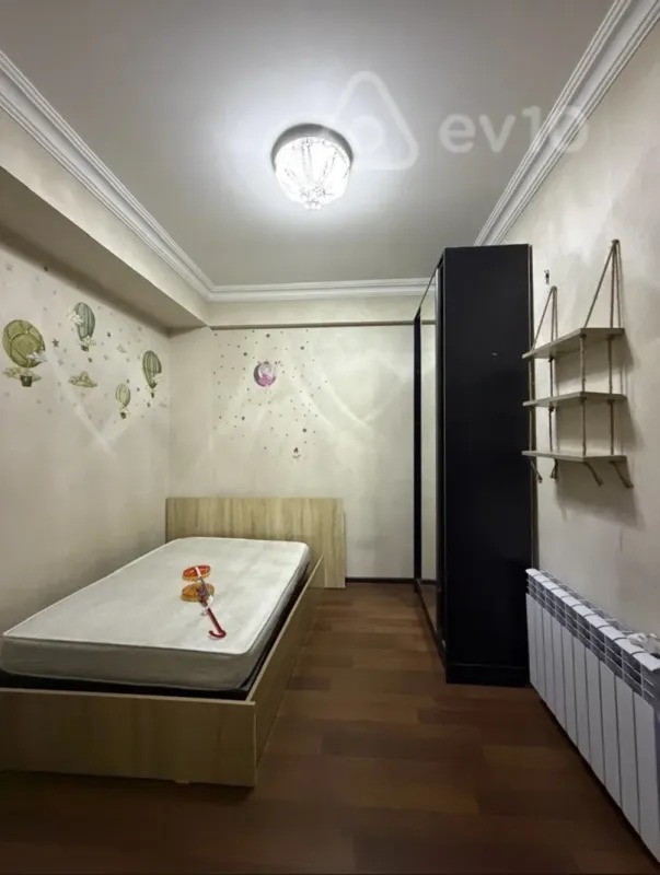 Satılır 3 otaqlı yeni tikili 72 m²