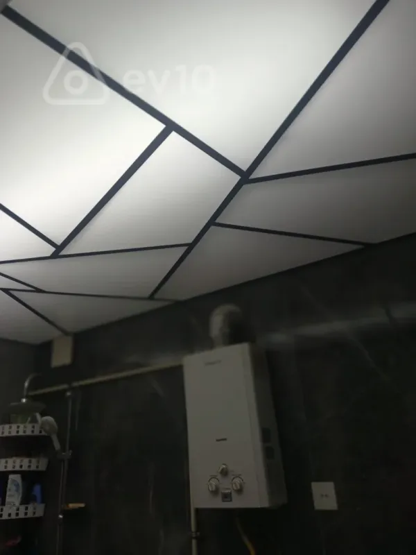 Kirayə verilir 3 otaqlı köhnə tikili 70 m²