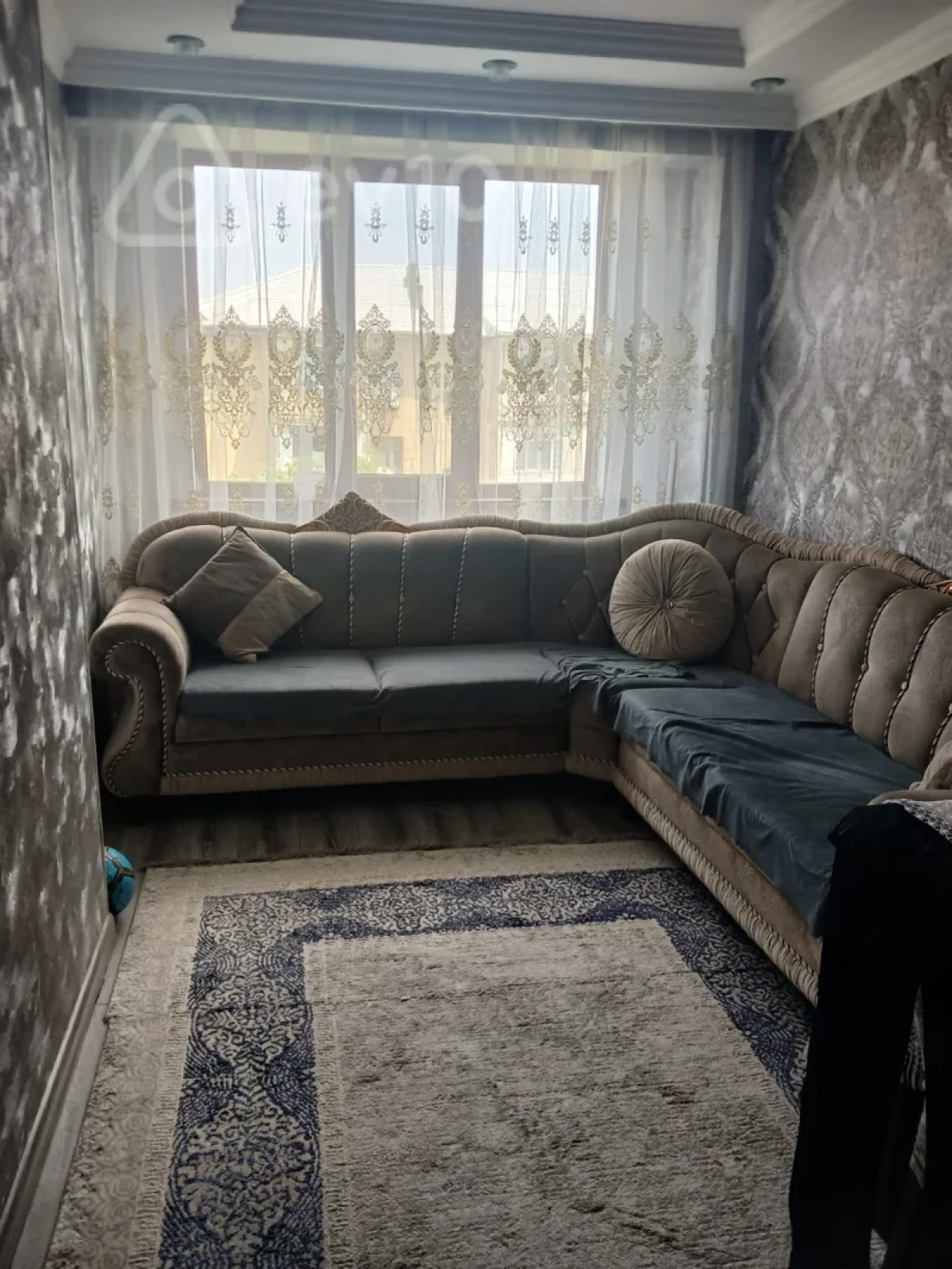 Kirayə verilir 3 otaqlı köhnə tikili 70 m²