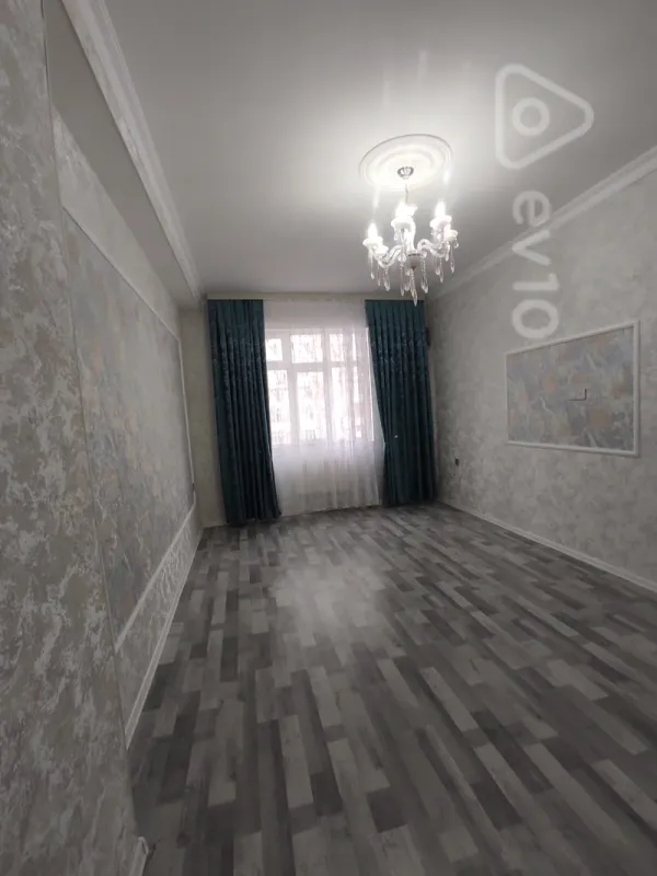 Satılır 2 otaqlı yeni tikili 65 m²