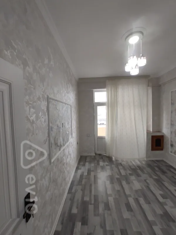 Satılır 2 otaqlı yeni tikili 65 m²