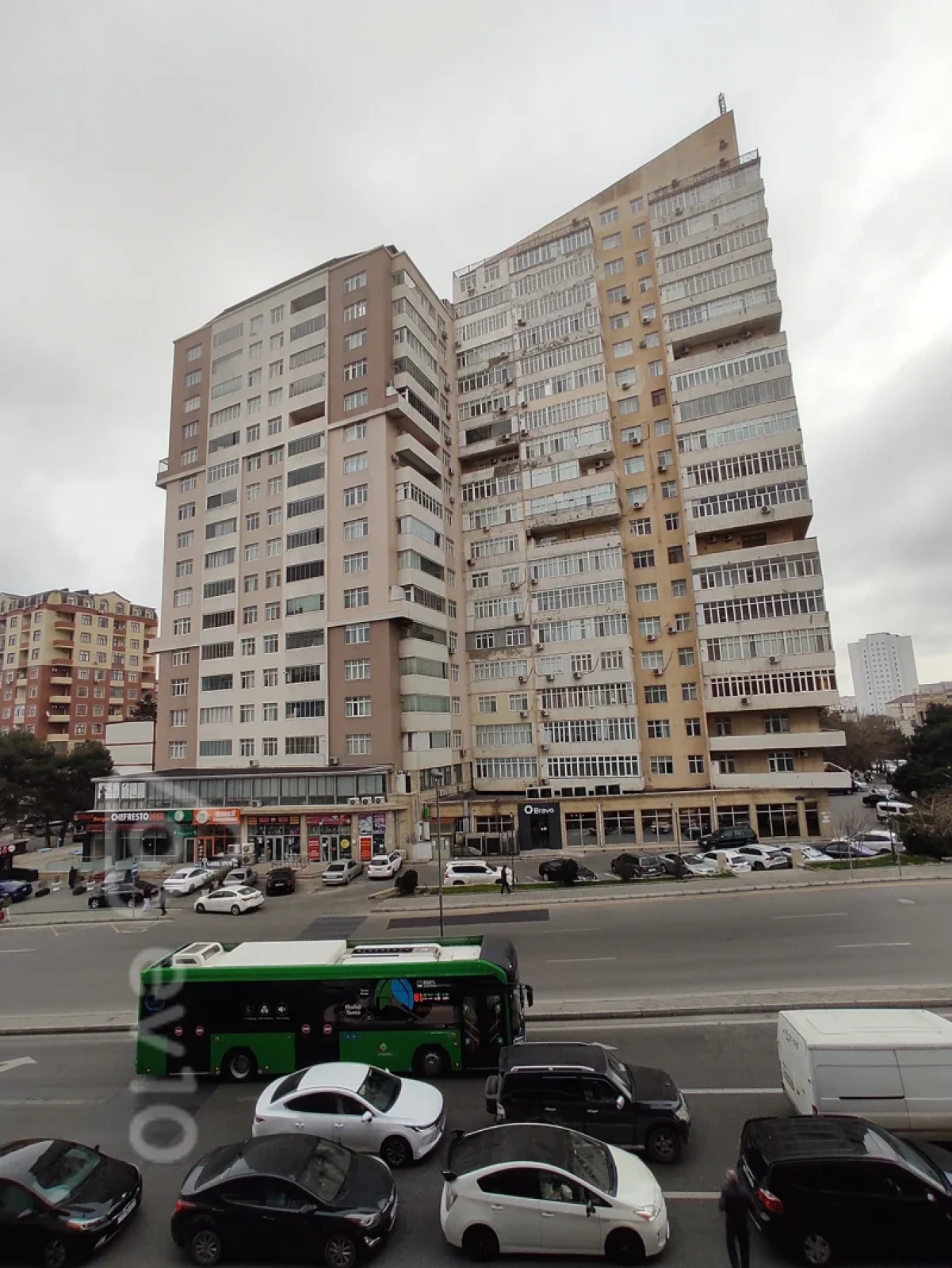 Satılır 2 otaqlı yeni tikili 65 m²