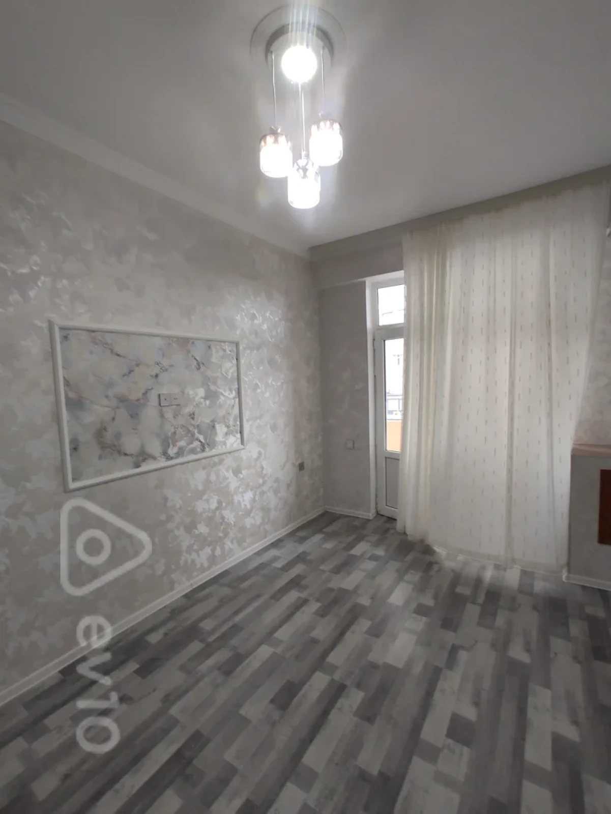 Satılır 2 otaqlı yeni tikili 65 m²