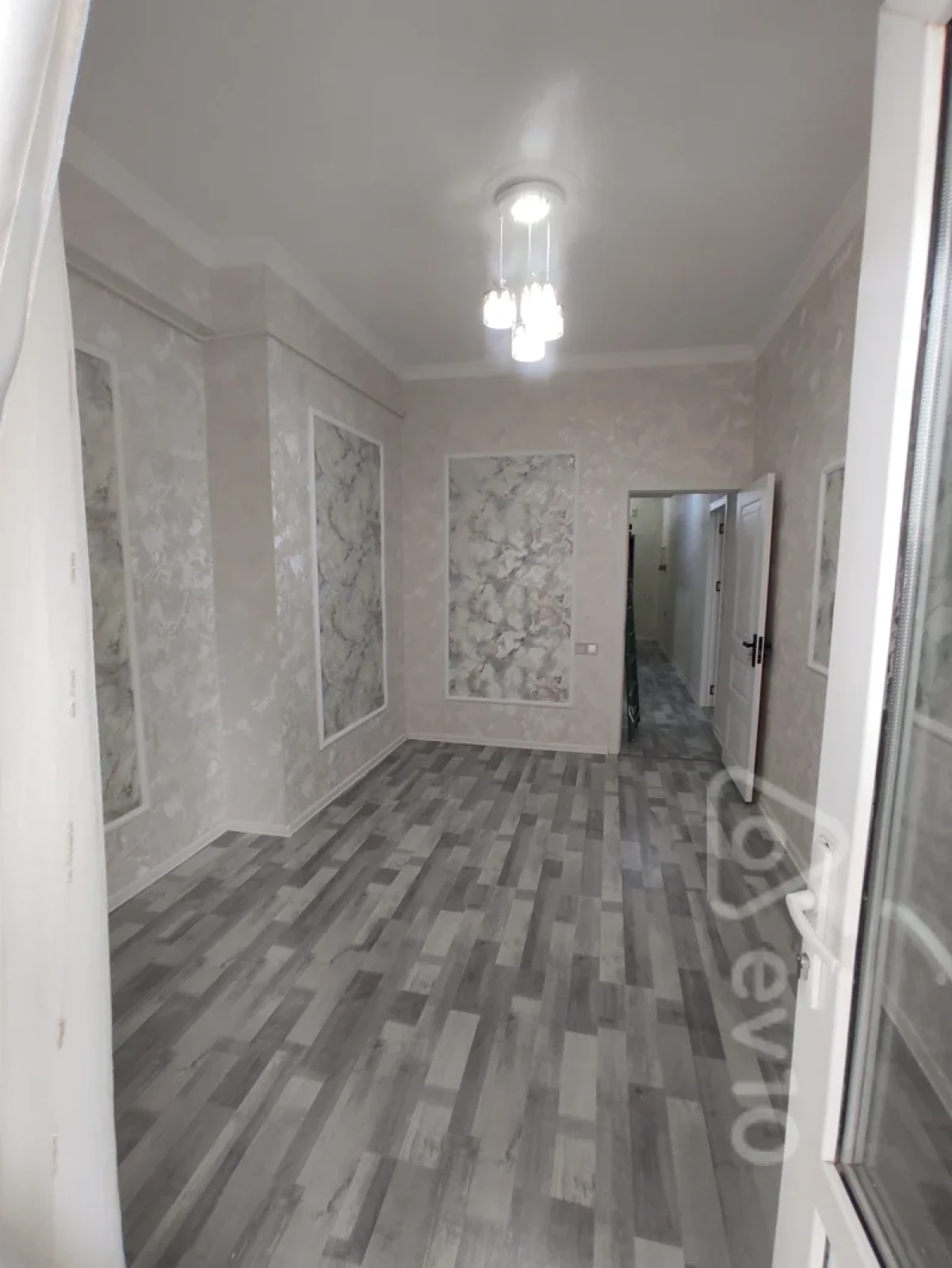 Satılır 2 otaqlı yeni tikili 65 m²