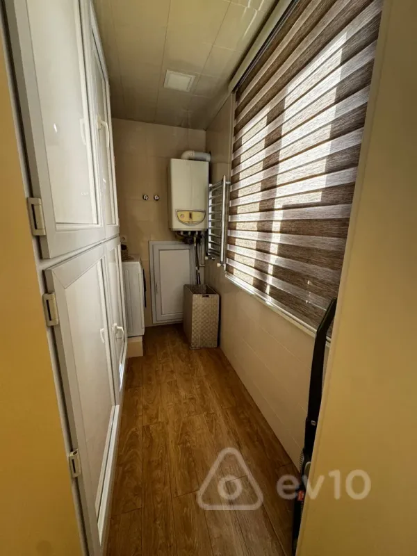 Satılır 5 otaqlı yeni tikili 220 m²