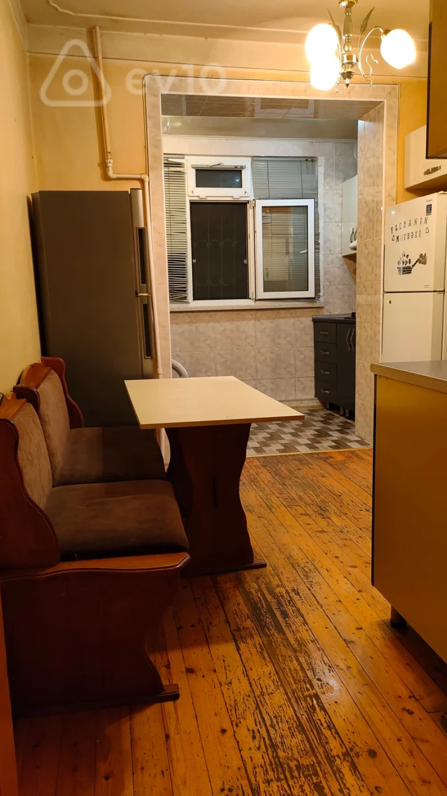 Satılır 3 otaqlı köhnə tikili 60 m²