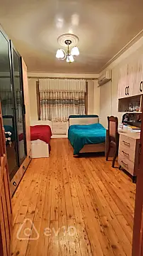 Satılır 3 otaqlı köhnə tikili 60 m²