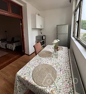 Kirayə verilir 2 otaqlı köhnə tikili 75 m²