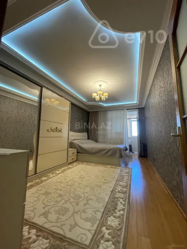 Kirayə verilir 2 otaqlı yeni tikili 120 m²