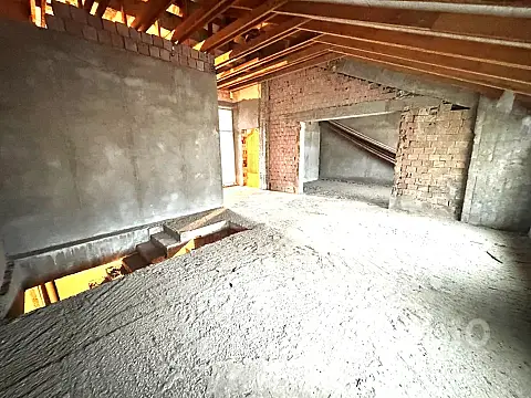 Satılır 5 otaqlı yeni tikili 220 m²