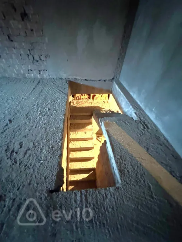 Satılır 5 otaqlı yeni tikili 220 m²