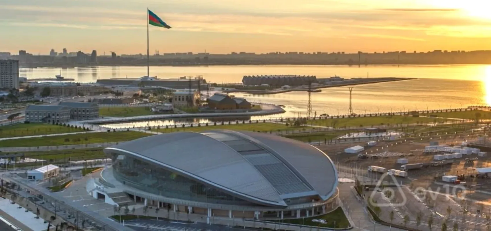 Satılır 5 otaqlı yeni tikili 220 m²