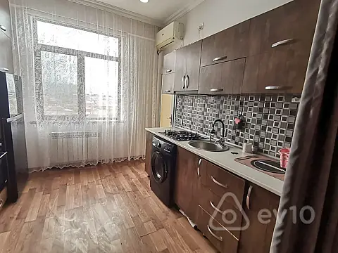 Kirayə verilir 2 otaqlı yeni tikili 55 m²