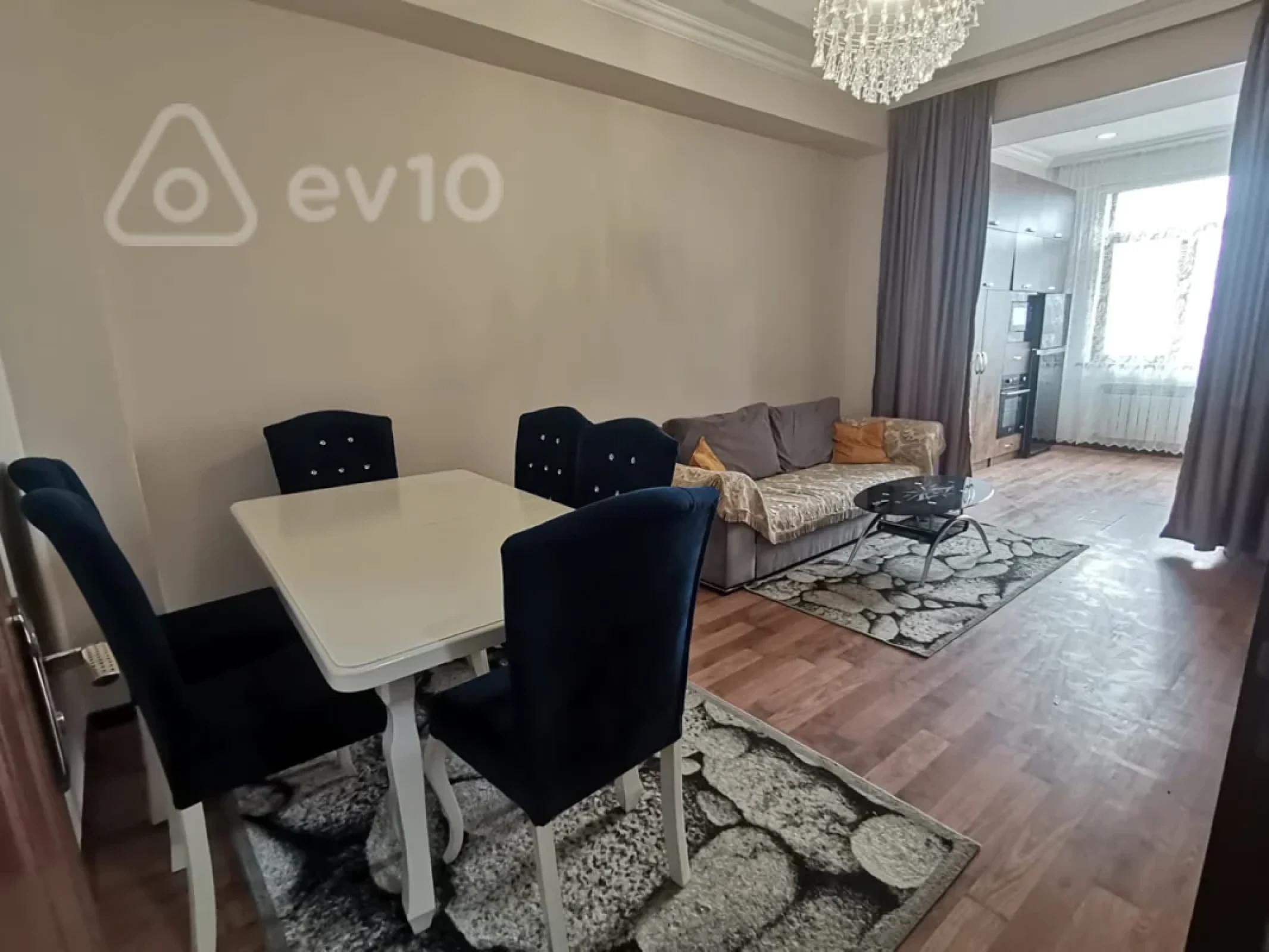 Kirayə verilir 2 otaqlı yeni tikili 55 m²