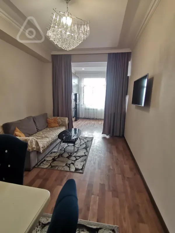Kirayə verilir 2 otaqlı yeni tikili 55 m²