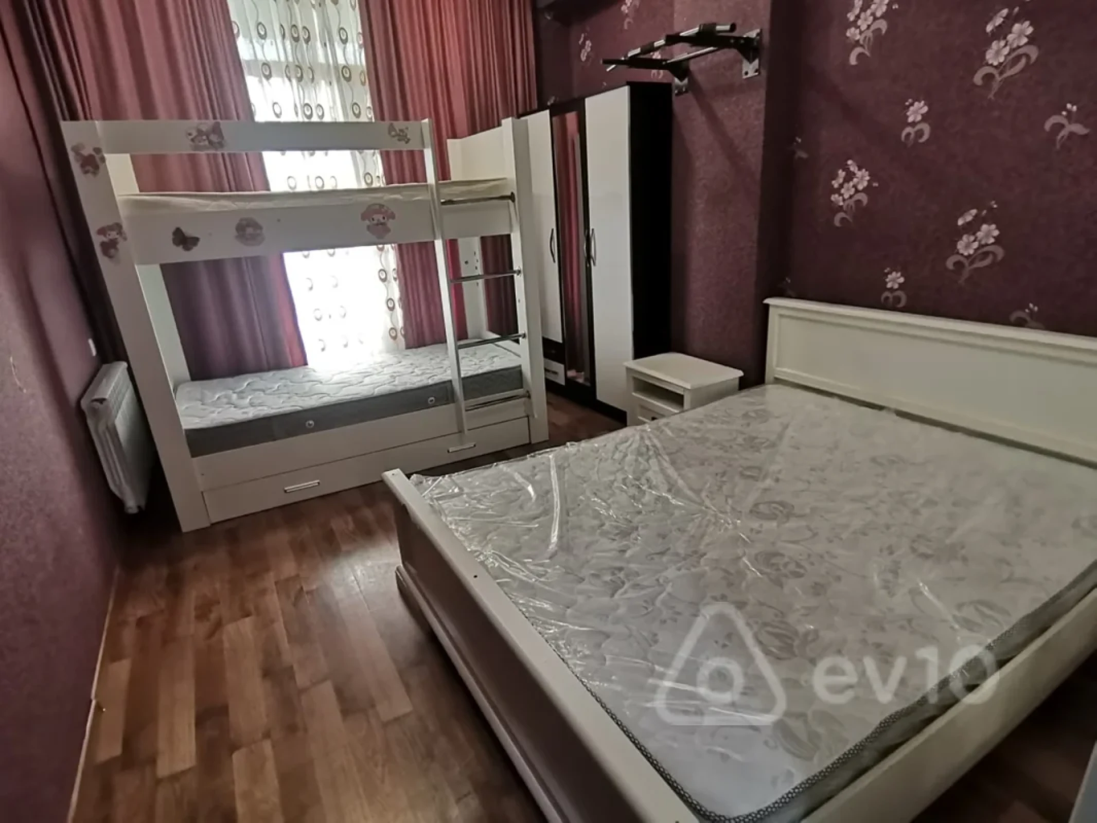 Kirayə verilir 2 otaqlı yeni tikili 55 m²