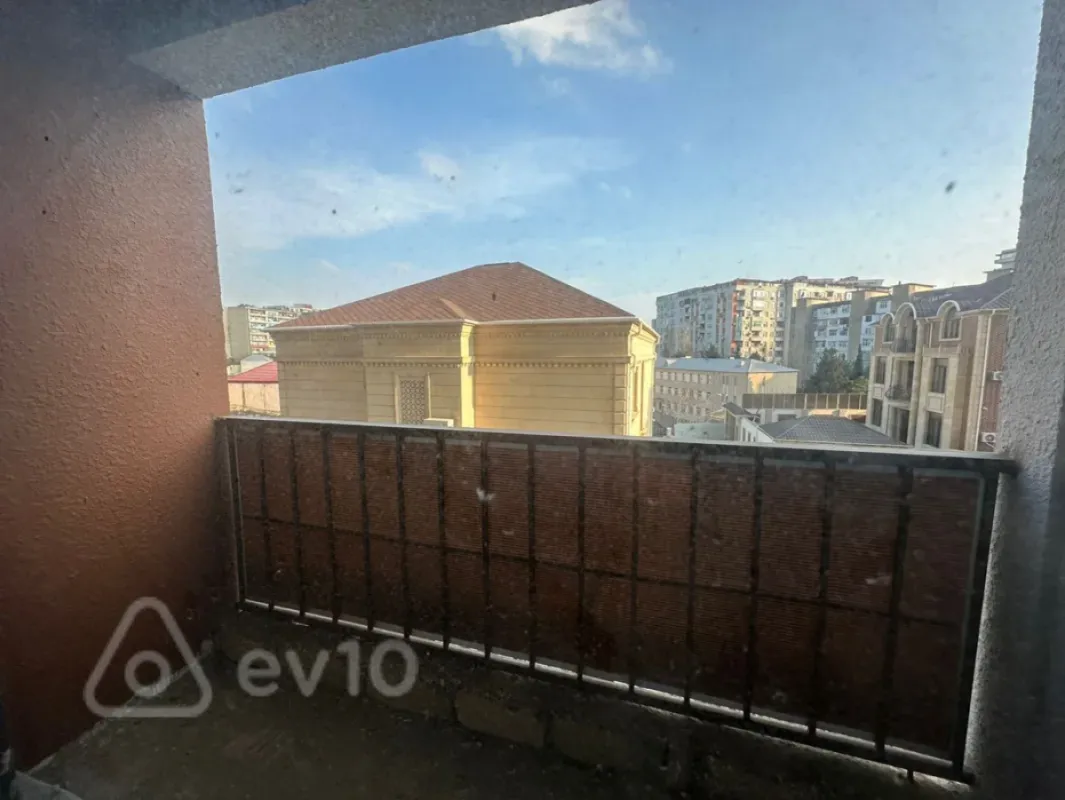 Satılır 2 otaqlı yeni tikili 90.3 m²