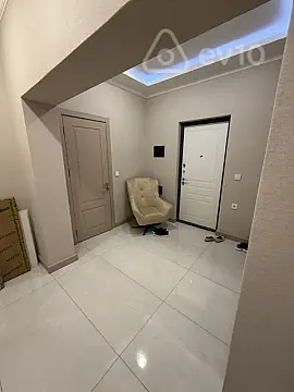 Kirayə verilir 2 otaqlı yeni tikili 70 m²
