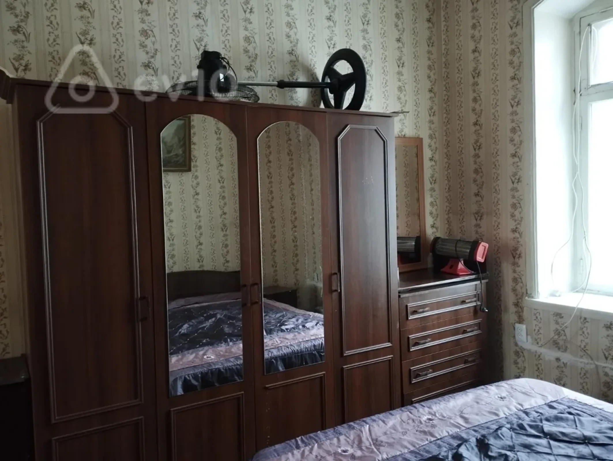 Kirayə verilir 3 otaqlı köhnə tikili 90 m²