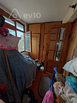 Satılır 2 otaqlı köhnə tikili 48 m²