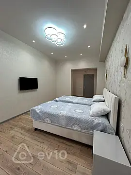 Kirayə verilir 2 otaqlı yeni tikili 90 m²