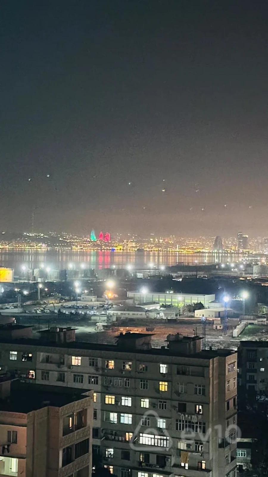 Satılır 3 otaqlı yeni tikili 90 m²