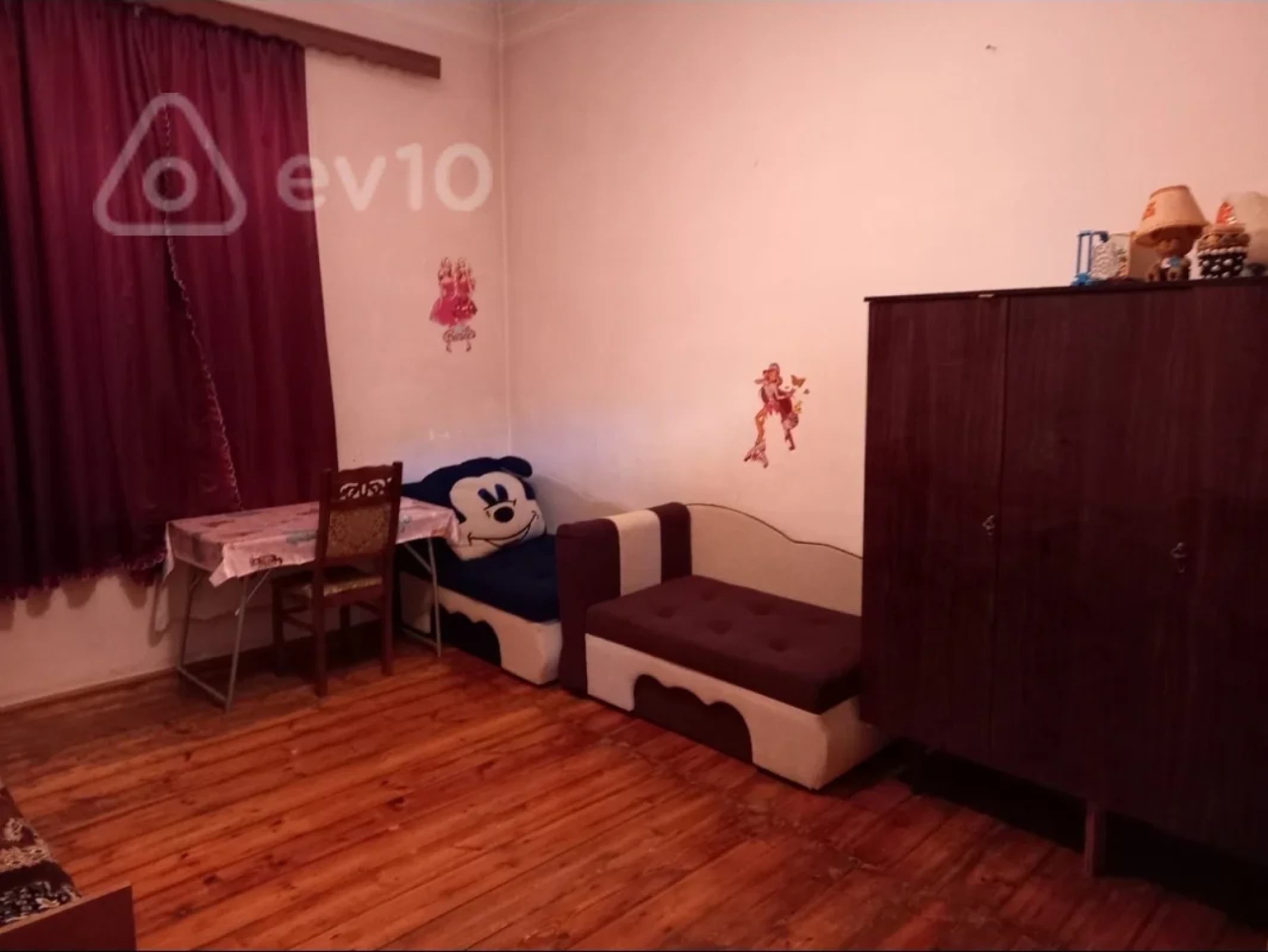 Kirayə verilir 3 otaqlı köhnə tikili 70 m²
