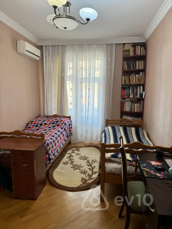 Kirayə verilir 3 otaqlı yeni tikili 107 m²