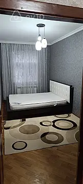 Kirayə verilir 3 otaqlı köhnə tikili 85 m²