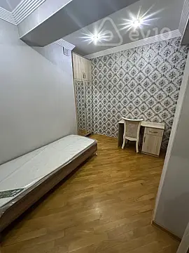 Kirayə verilir 3 otaqlı yeni tikili 96 m²
